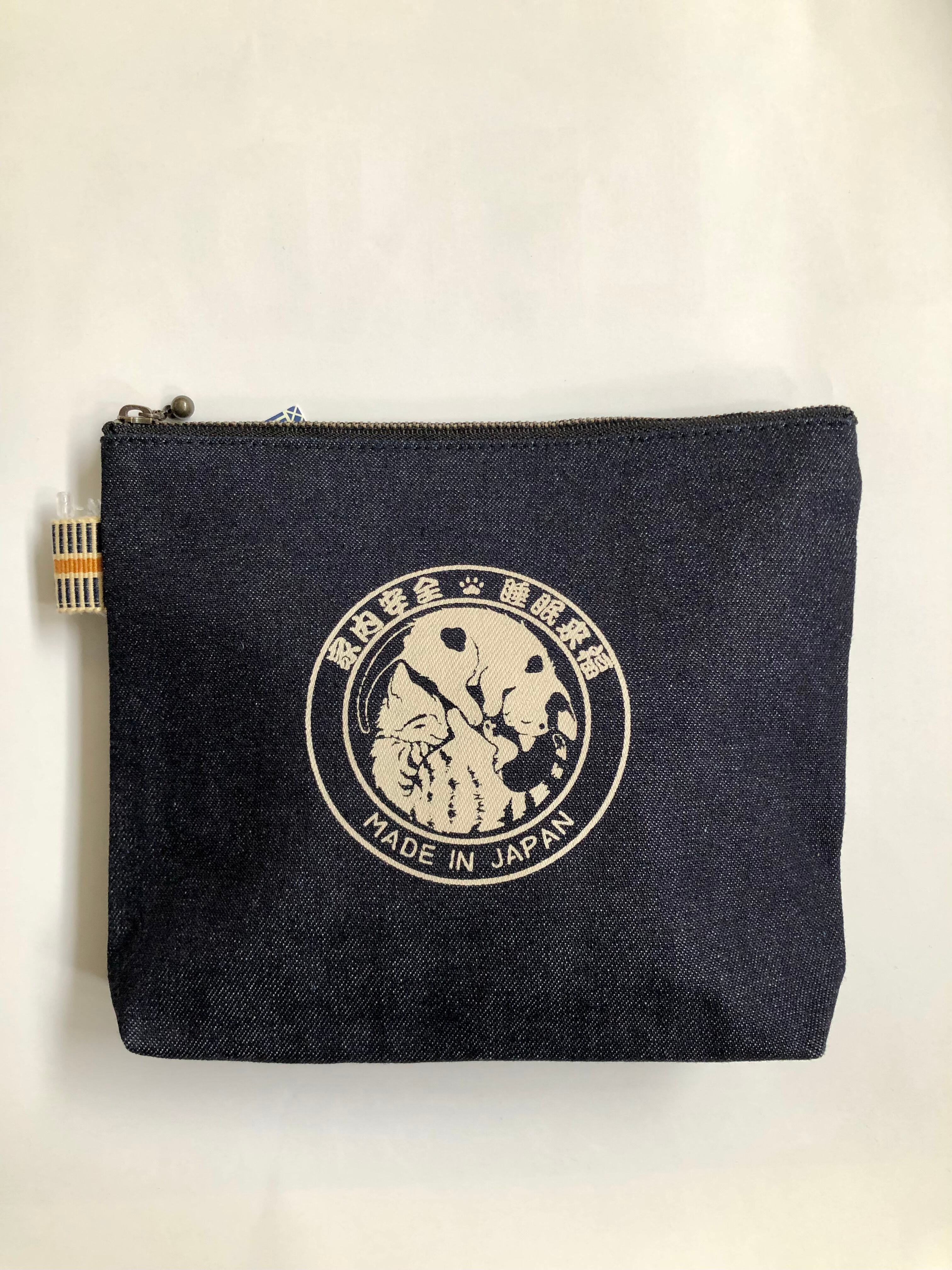 岡山デニム「にゃおとら」ポーチ（A） Japanese denim pouch (A