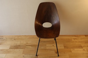 Vittorio Nobili「Medea Chair」（A）