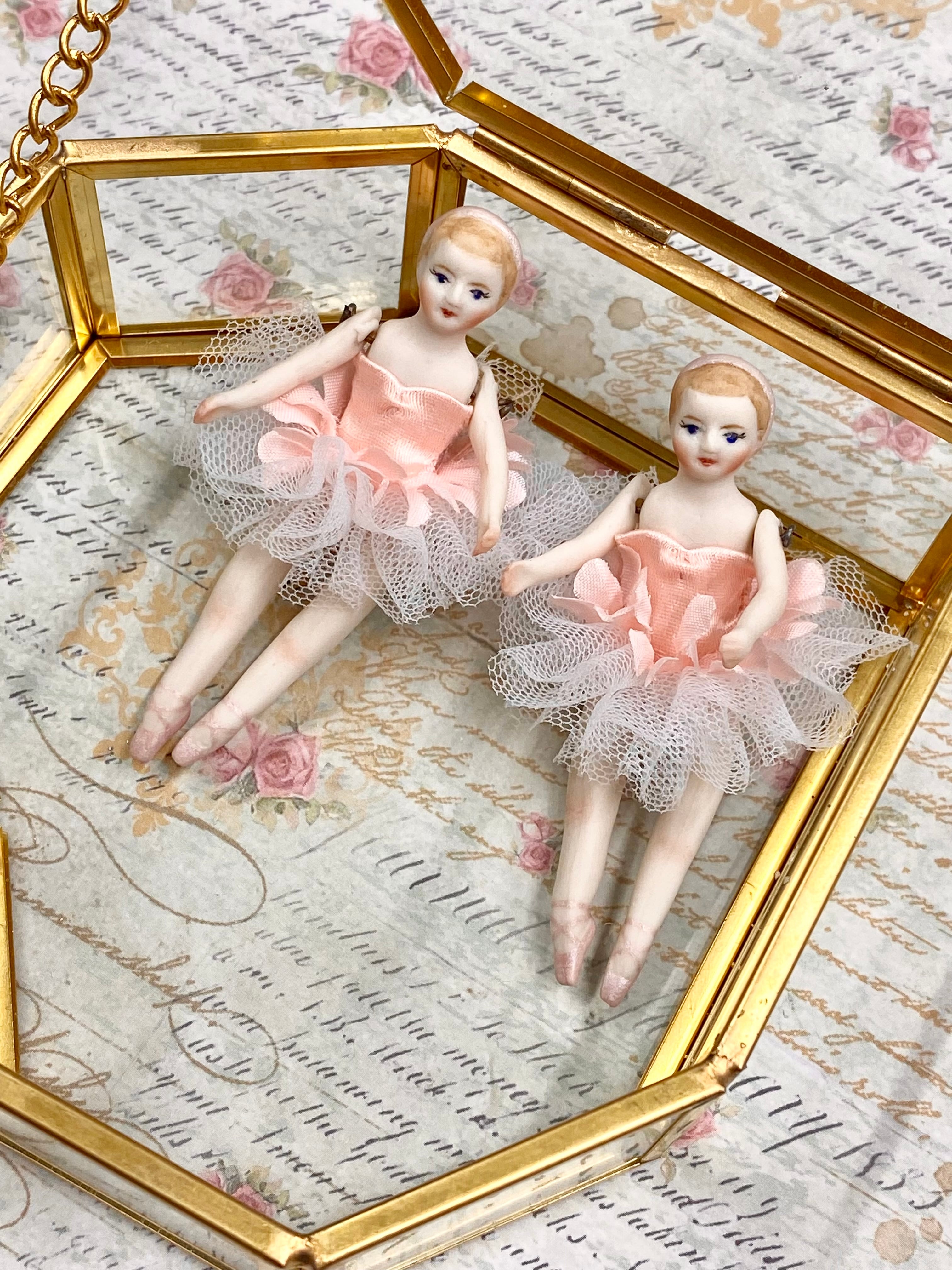 ミニチュアビスクドール 完成ドール】ミニチュアグーグリーGEM /オールビスクドール/ 10.5cm