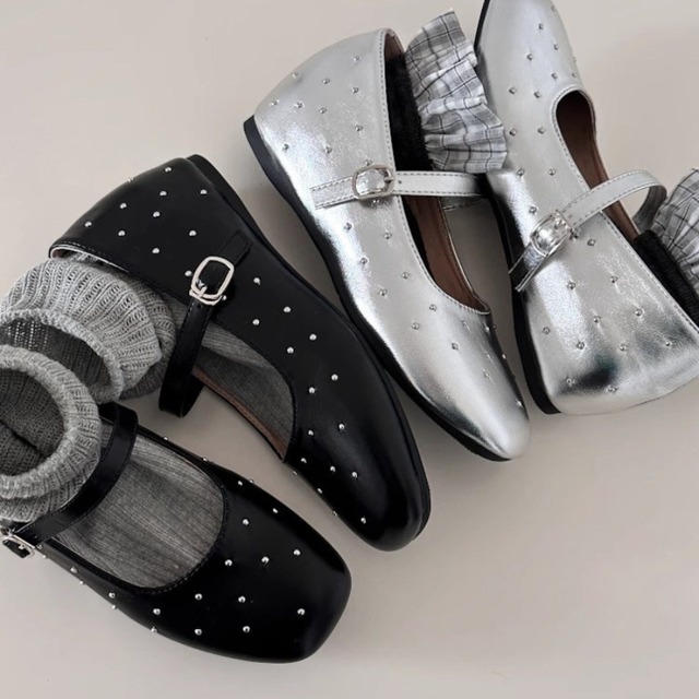 studded square-toe flat shoes　J00483