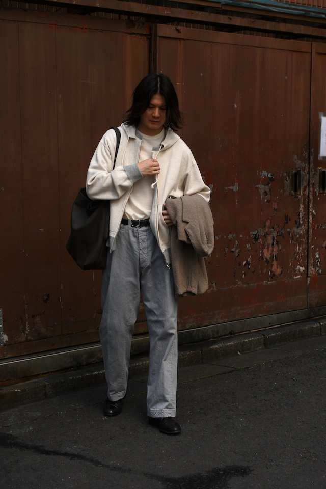 BISOWN / AFTER HOODIE ZIP UP SWEAT (TOP GRAY × OATMEAL)