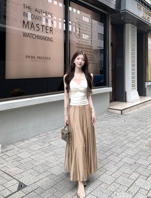 Glossy Material Pleated Flare Long Skirt【H00072】