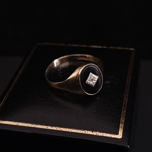 Vintage 9ct Gold Onix diamond Ring UK