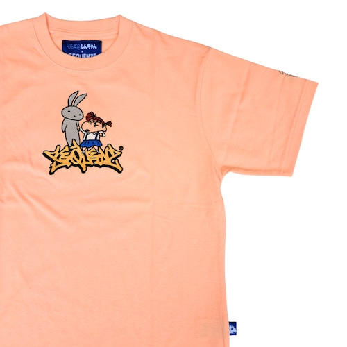 SEQUENZ×クレヨンしんちゃん nene emb Tシャツ (pink)