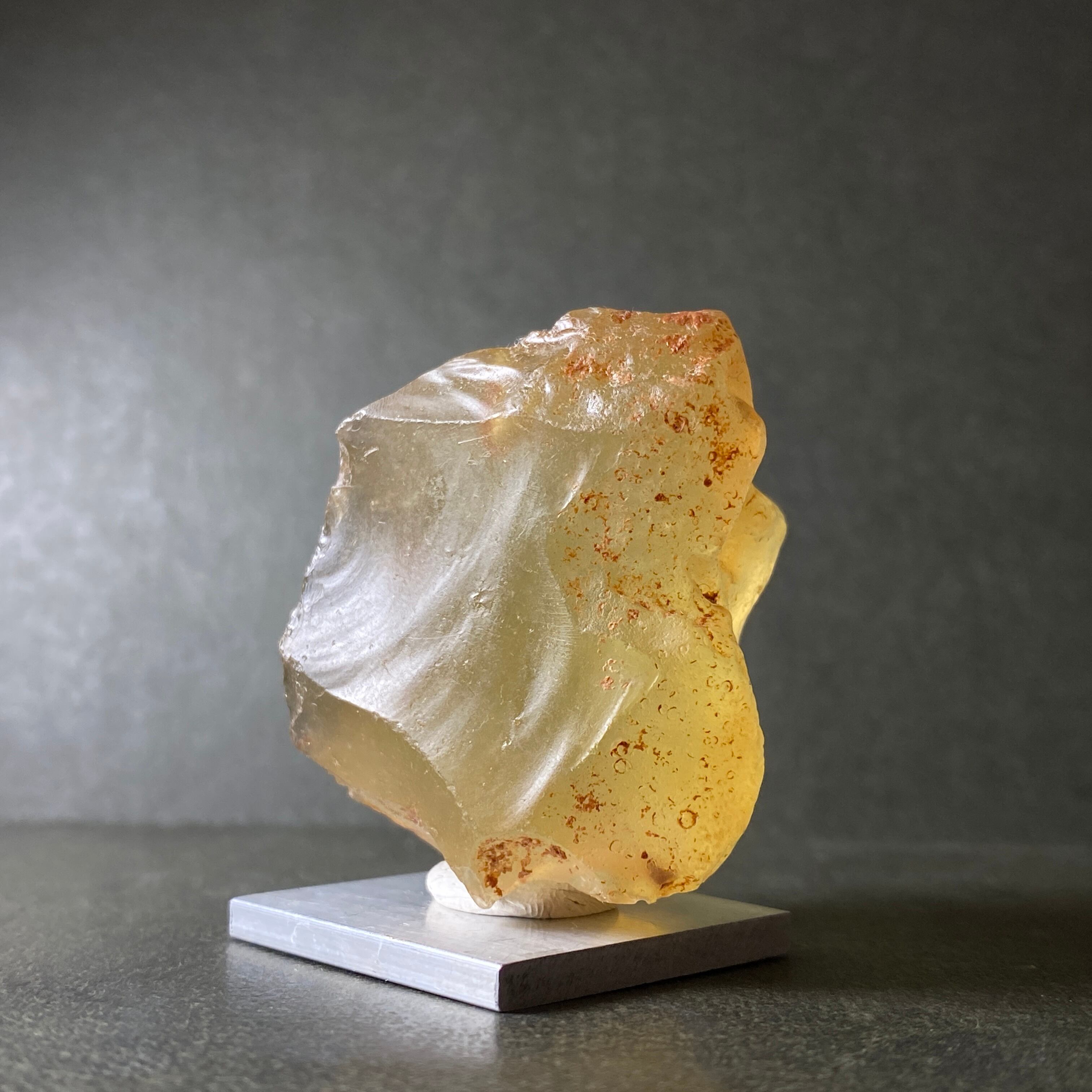 リビアングラス 50g 隕石産物天然ガラスメテオライト隕石