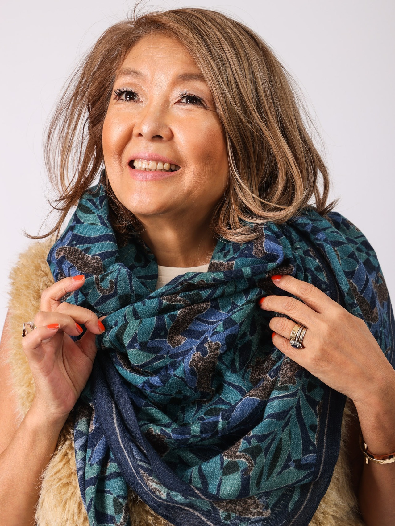 Hartford(ジャングル柄大判ストール）