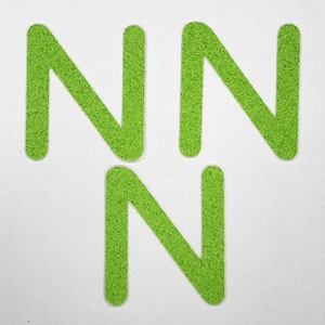 切り文字　A&Cペーパー　パルプロックPBR‐006（グリーン）　粘着付　ローマ字「N」