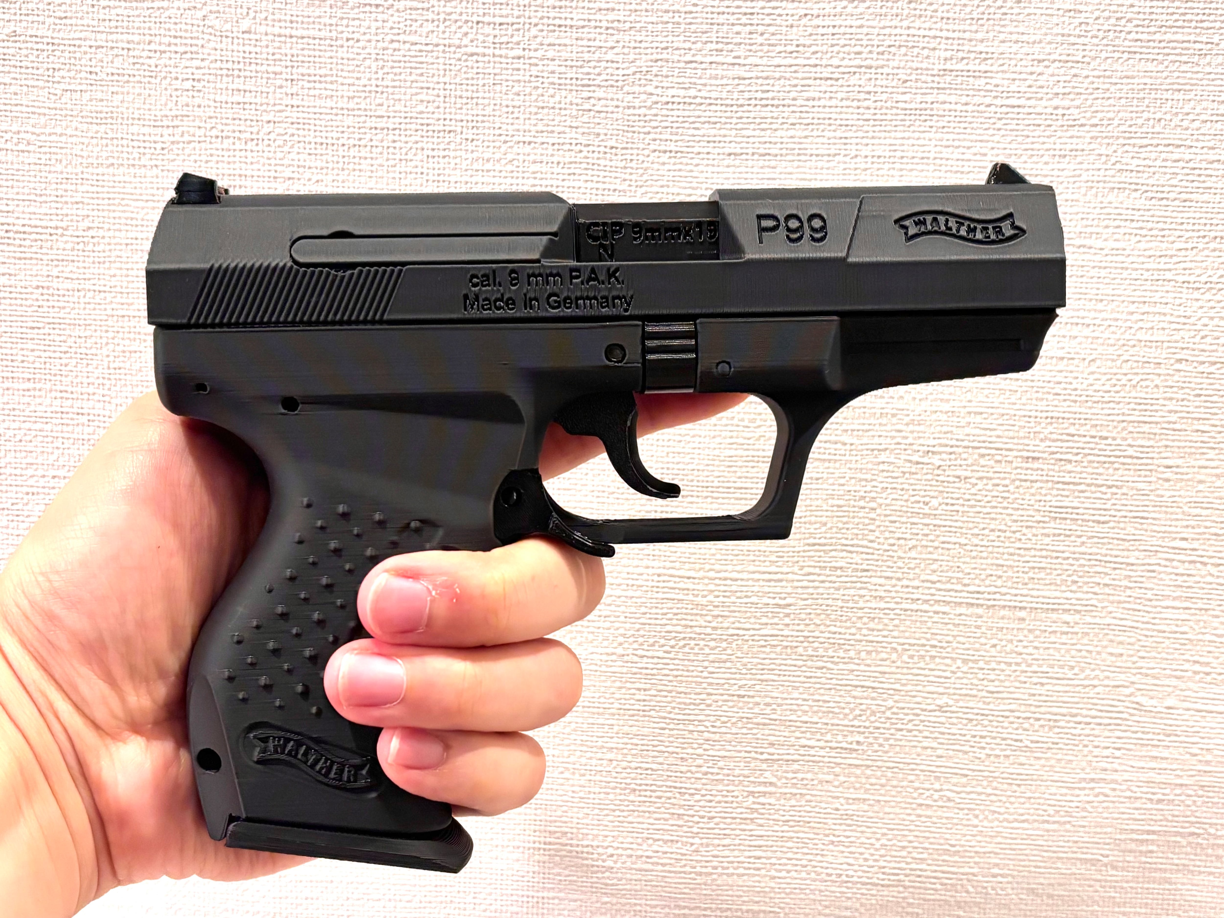 可動モデル）RE4 ハンドキャノン レプリカモデル（金属なし、発射機能