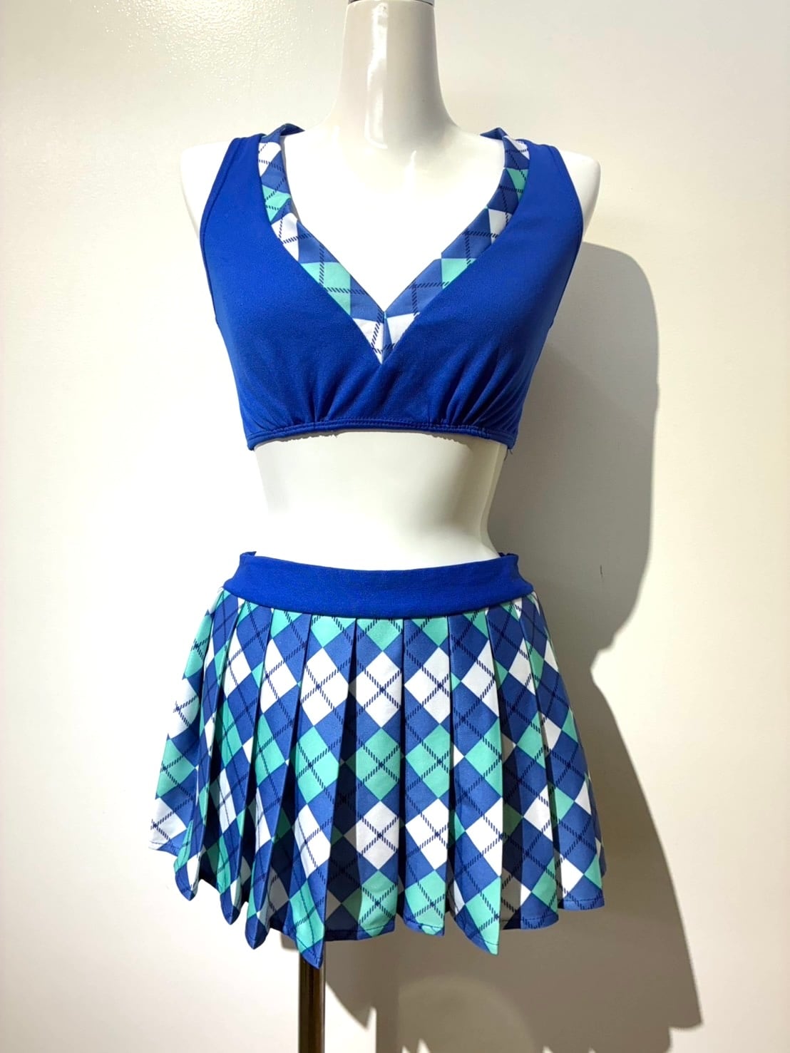 Tops & skirt