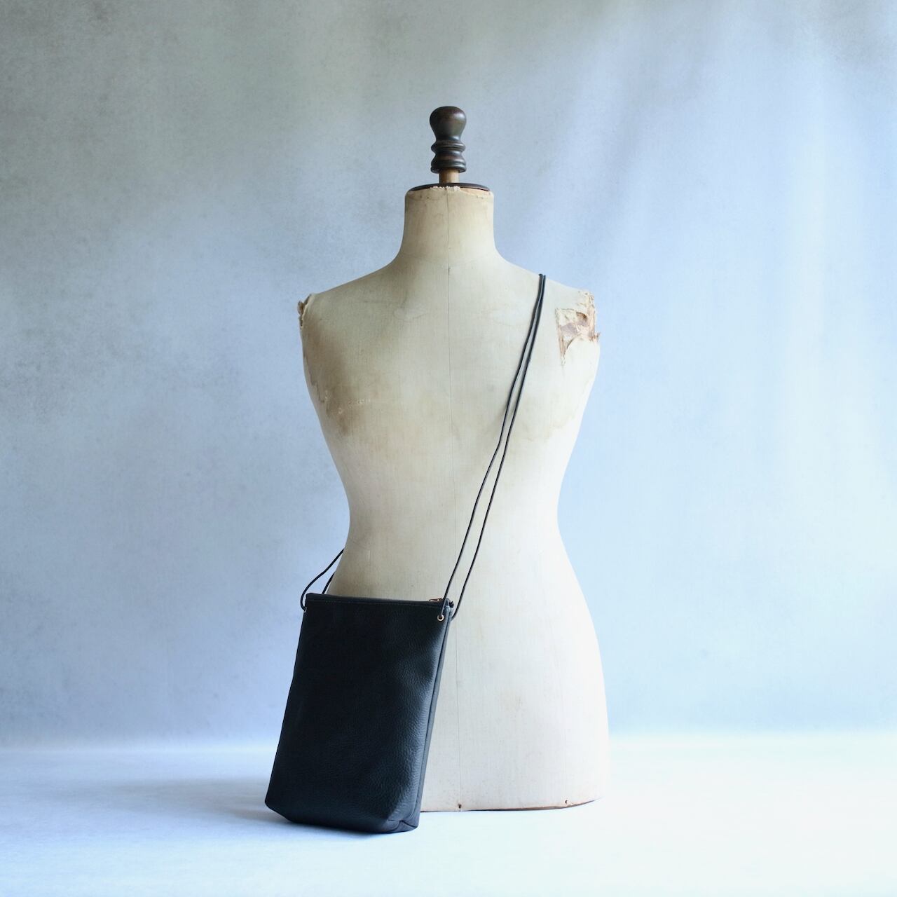 KN POCHETTE 20-05 | qan:savi