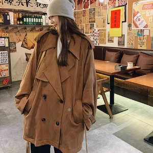 【送料無料】 トレンチコート チェスターコート アウター 羽織り スエード素材  ロング 長袖 Vネック 襟付き フレア Aライン ベルト ブラウン くすみカラー 大人カラー ベイクドカラー ニュアンスカラー かわいい 大人可愛い 綺麗 シンプル カジュアル 大人 上品 おしゃれ お洒落 大人女子 こなれ感 コンサバ 定番アイテム 無地 冬 女性 レディース ママ 30代 40代 通勤 デート お出かけ 女子会 お呼ばれ お茶会 授業参観 休日 アウトドア