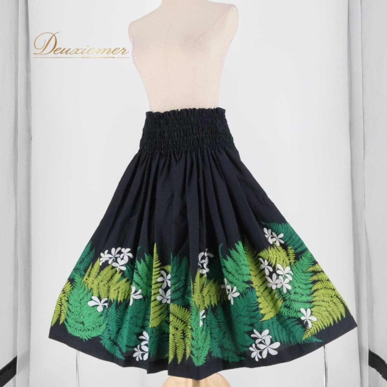 フラダンス 衣装 パウスカート ブラック系 セキノレーシングスポーツ 日本製 シングル シンプル プルメリア柄 かわいい 華やか 鮮やか 黒 緑 白 ハワイアン アロハ ハワイアンプリント フラ ダンス レッスン 練習 グリーン系 おしゃれ レディース