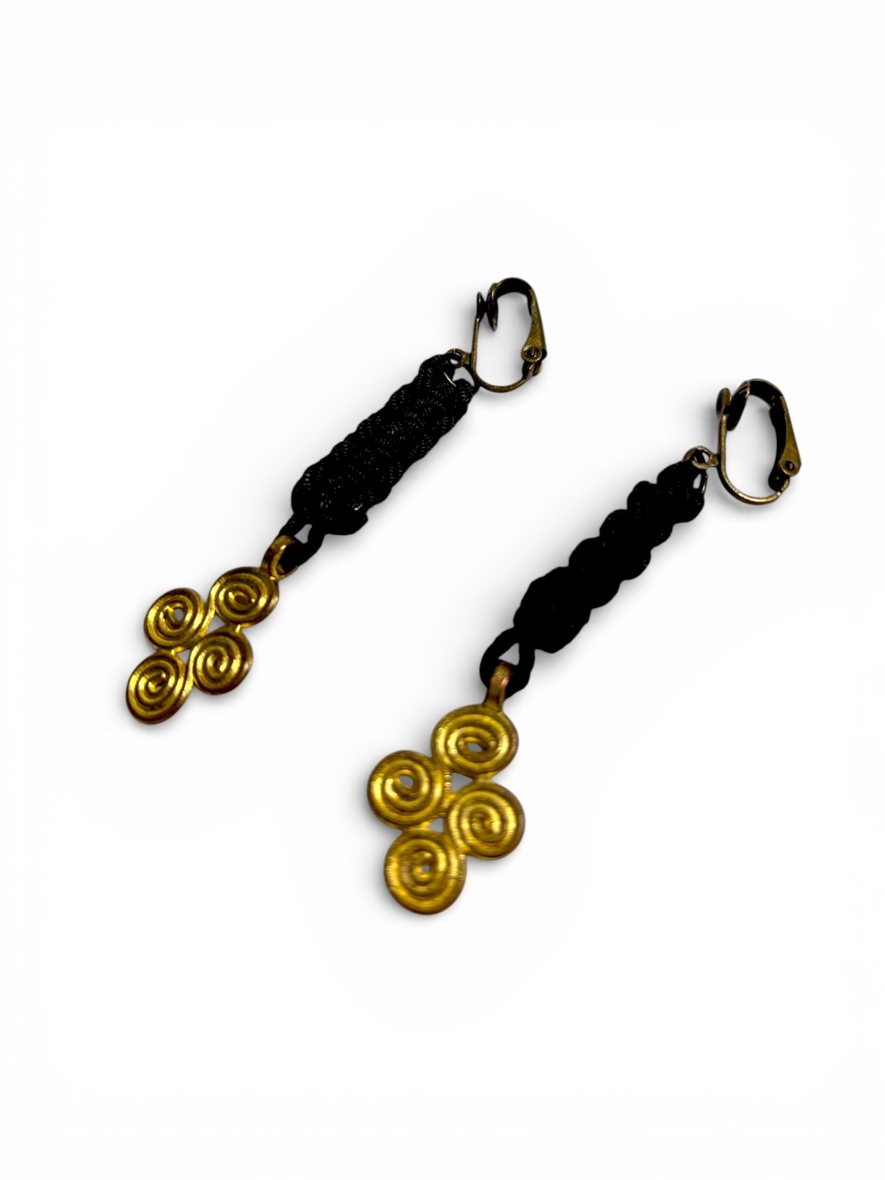 グルグルエチオピアンクロスのイヤリング