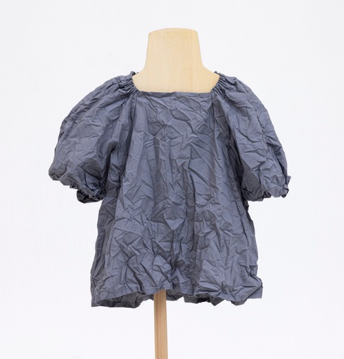 folkmade wrinkled ballon blouse gray (S/M/L)ブラウス