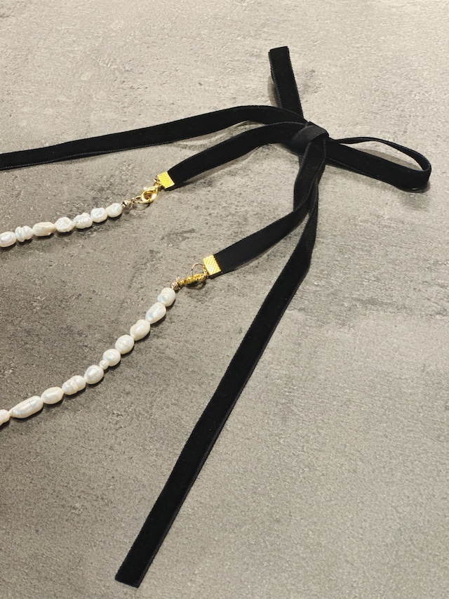 Ribbon pearl necklace  (リボンカラー・べロアブラック)