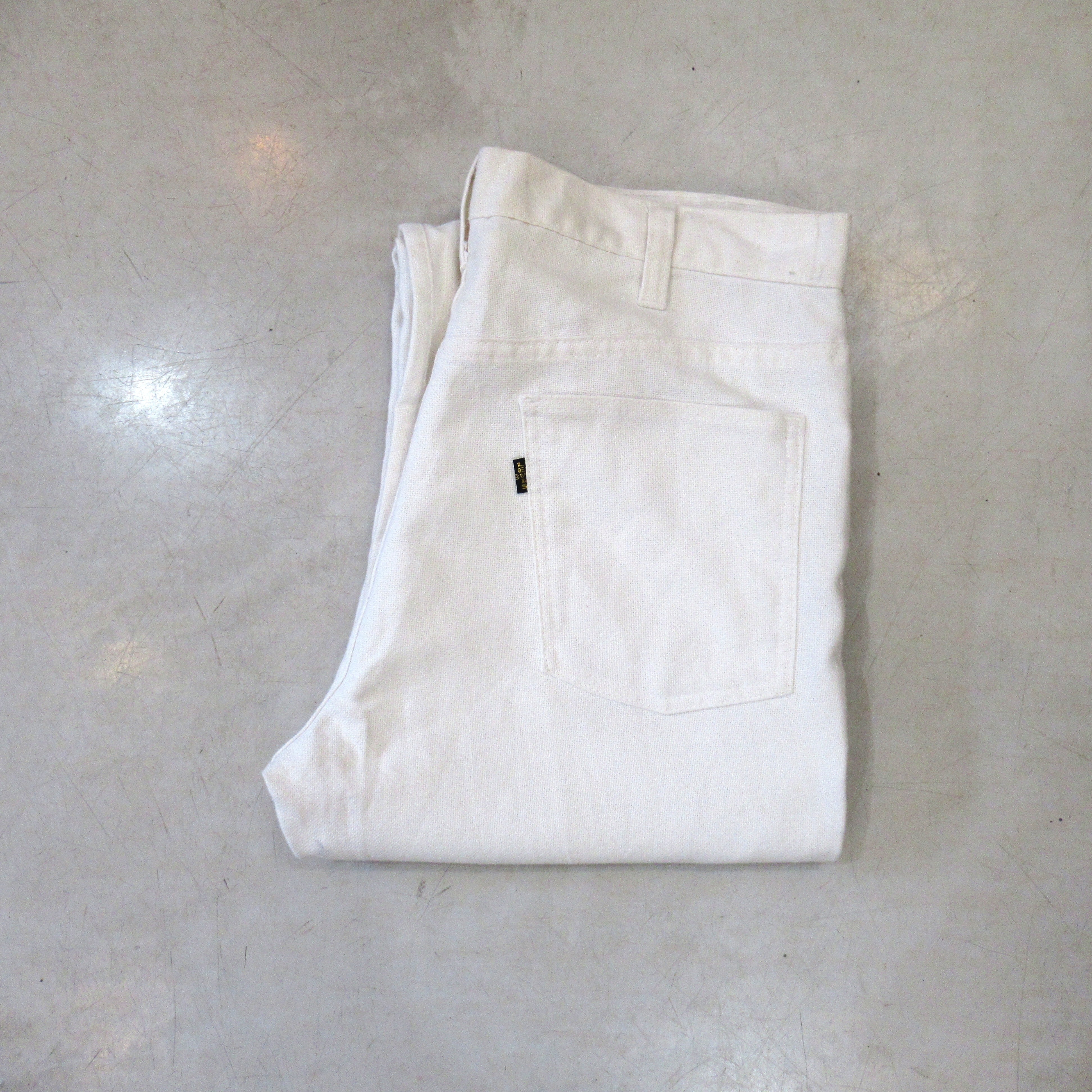 70S Levis 646 BIG E STA-PREST White【About W36 L30】 | drop by