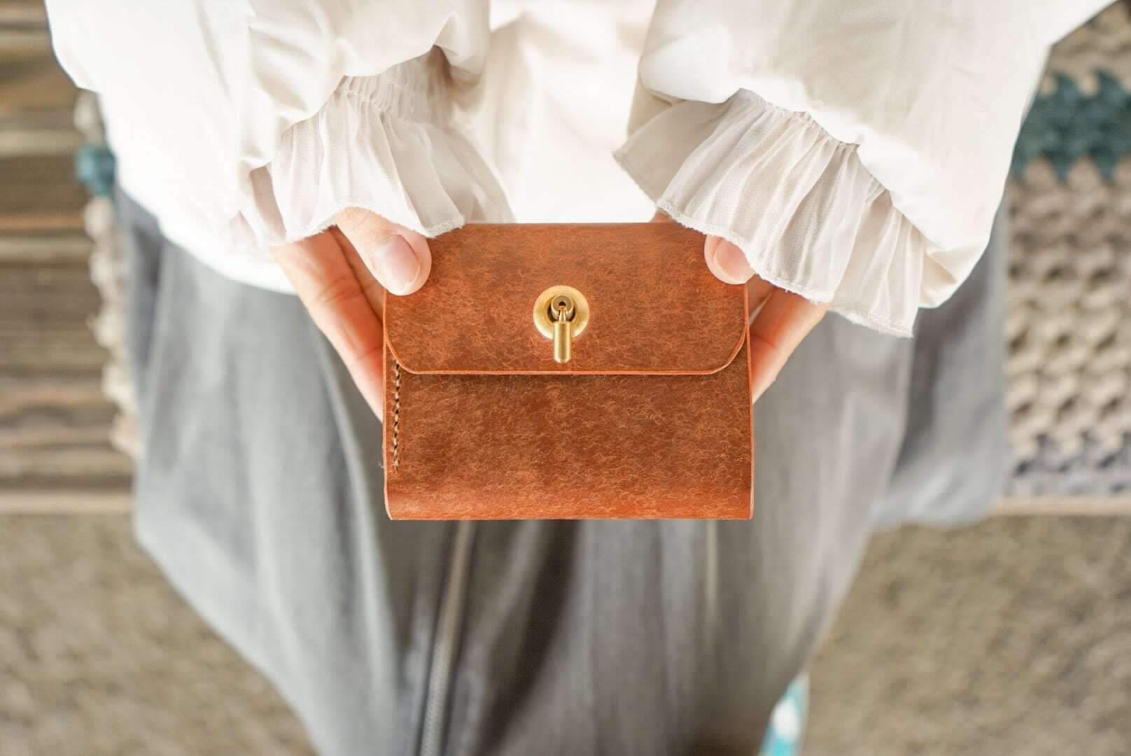 コンパクト革財布【ヴィアッジオ】 | 旅するネコ