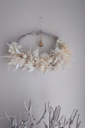 白の調べ｜プリザーブドフラワー　リース　ホワイト　ナチュラル　大人可愛い　通年飾れる　クリスマスギフト
