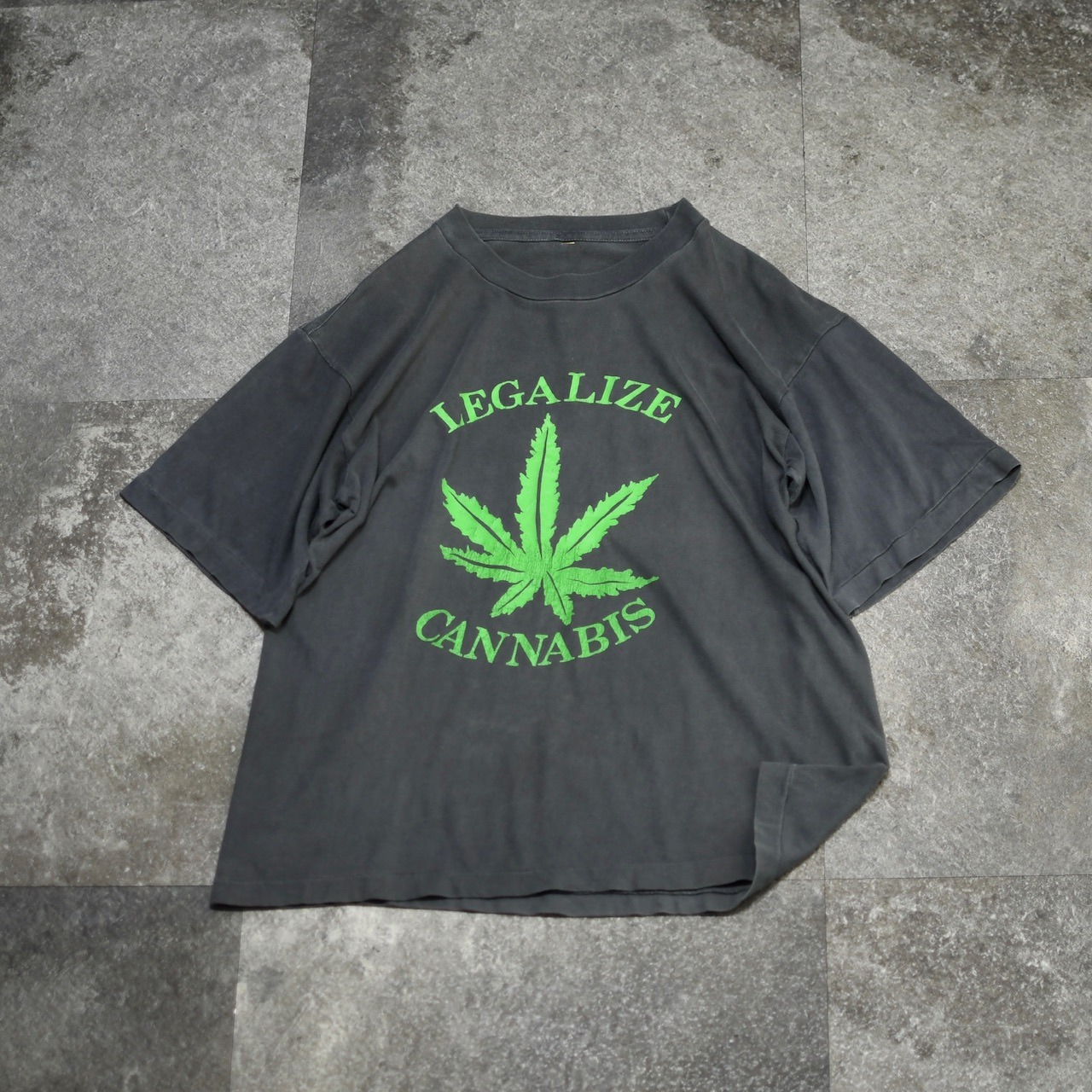 90's cannabis fade print tee