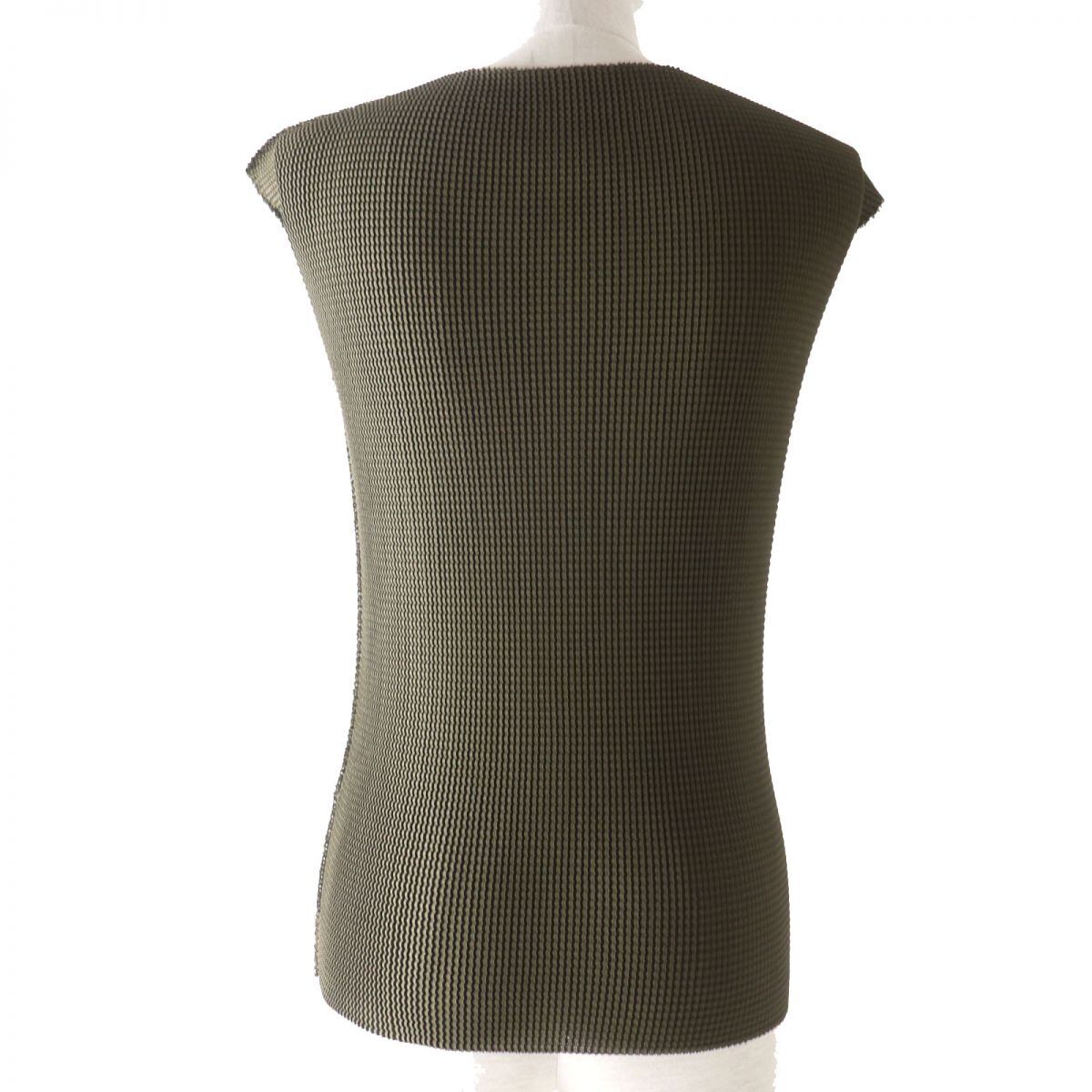 極美品 me ISSEY MIYAKE ミー イッセイミヤケ トップスF ｜い