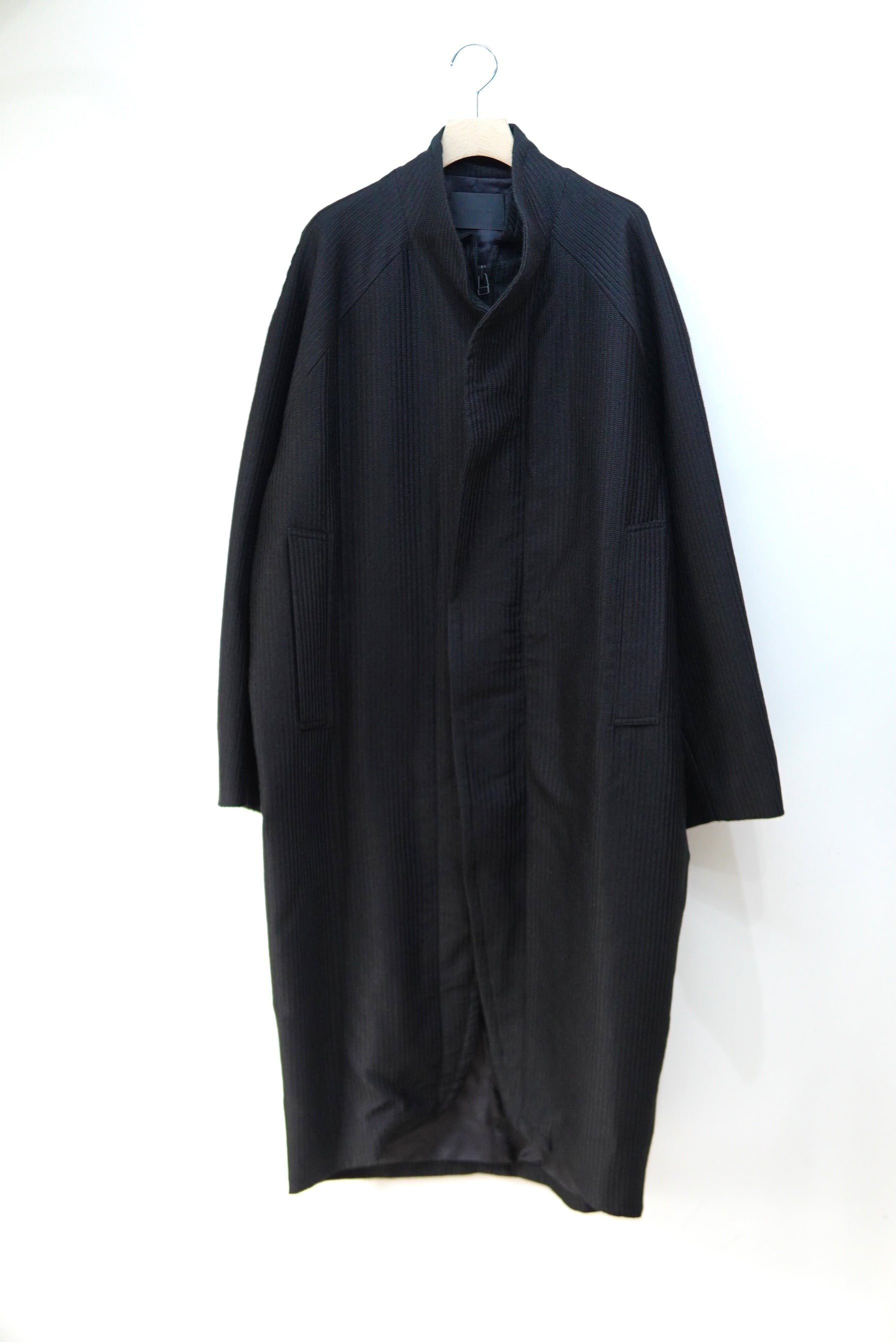 Omar Afridi / LECHNER CURVED COAT / オマールアフリディ | POETRY