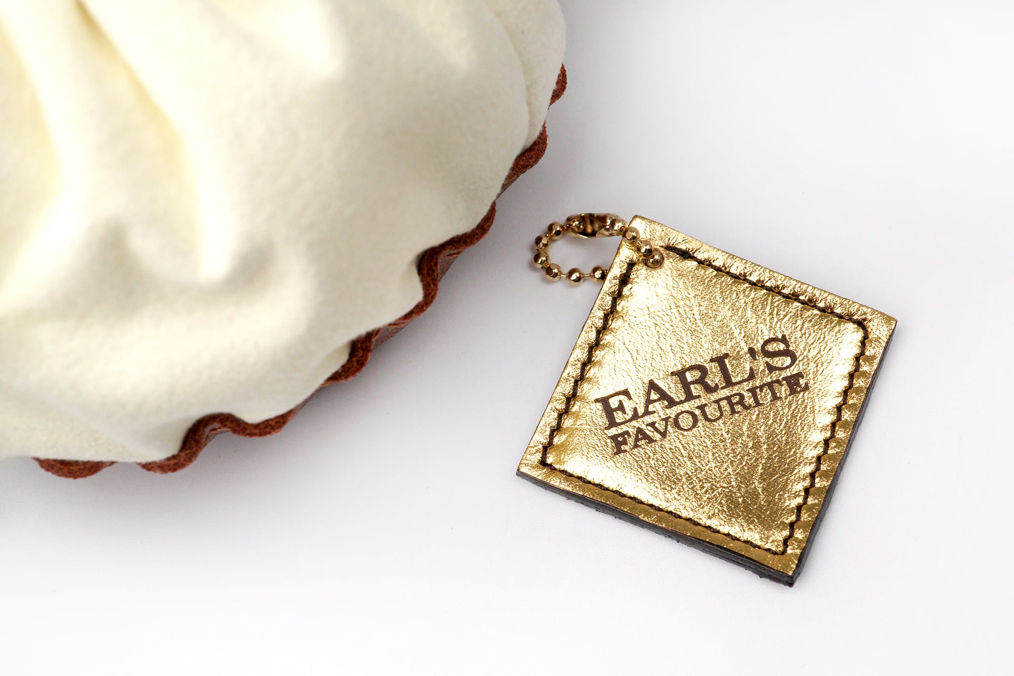 タルトな巾着ポーチ（クリーム／チョコ） | EARL'S FAVOURITE