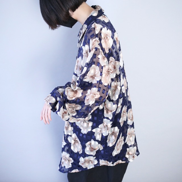 beautiful flower and block pattern over silhouette see-through shirt