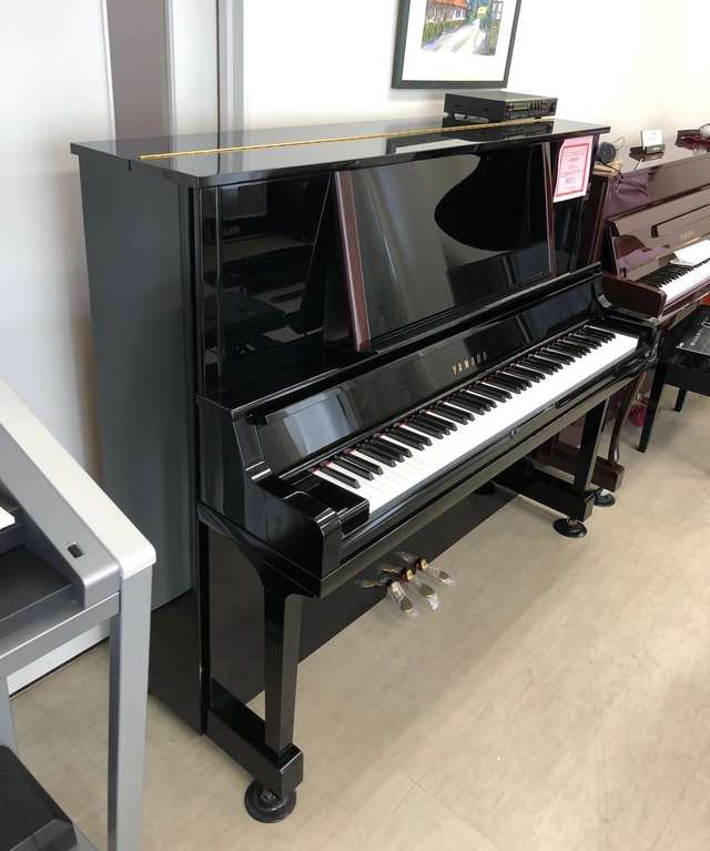 ヤマハアップライトピアノ　UX-300 後付けサイレントアンサンブルピアノ