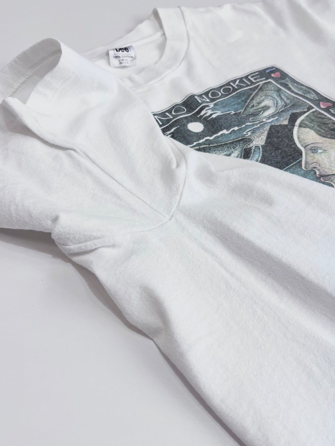90s RAY TROLL ART Tee MADE IN USA Size L