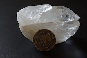 ブラジル産水晶ポイント　約168g