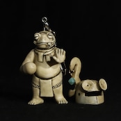 DWARF BOXER with removable helmet カーキ
