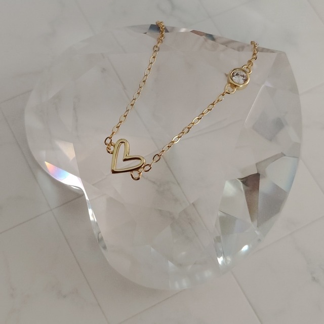 Tiny Heart Dainty Bracelet