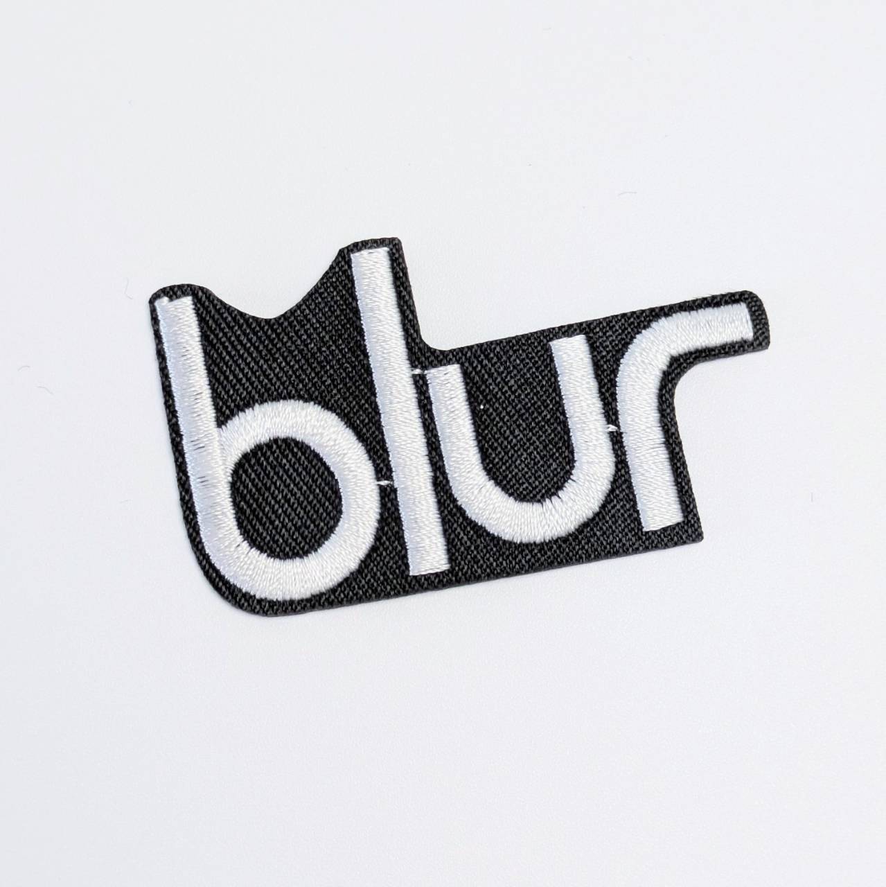 送料無料！ ★刺繍アイロンワッペン★【 Blur ( ブラー ) 】 〚アメリカン雑貨 アメトイ〛