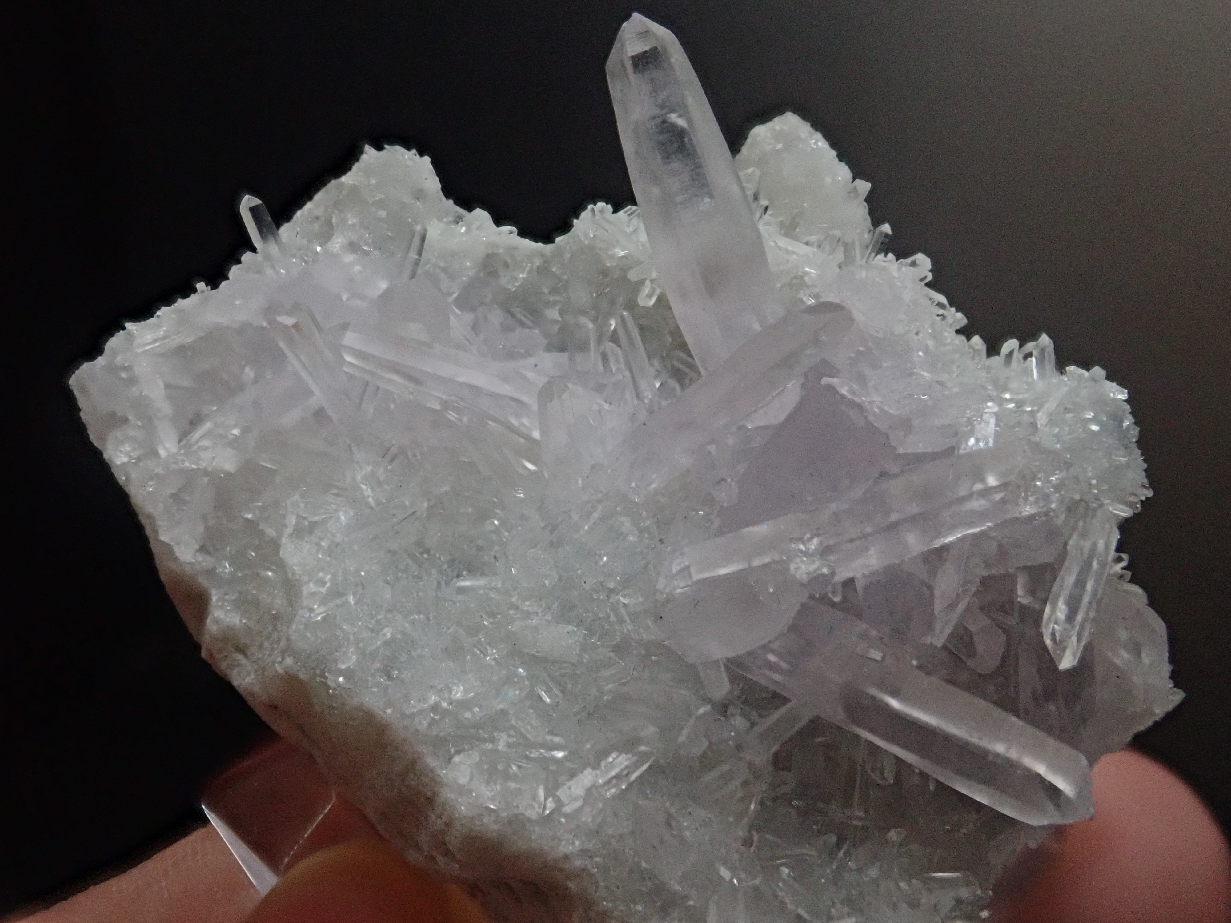 蛍鉱山】国産鉱物 アメジスト 紫水晶 原石 標本 | 石処たっちゃん