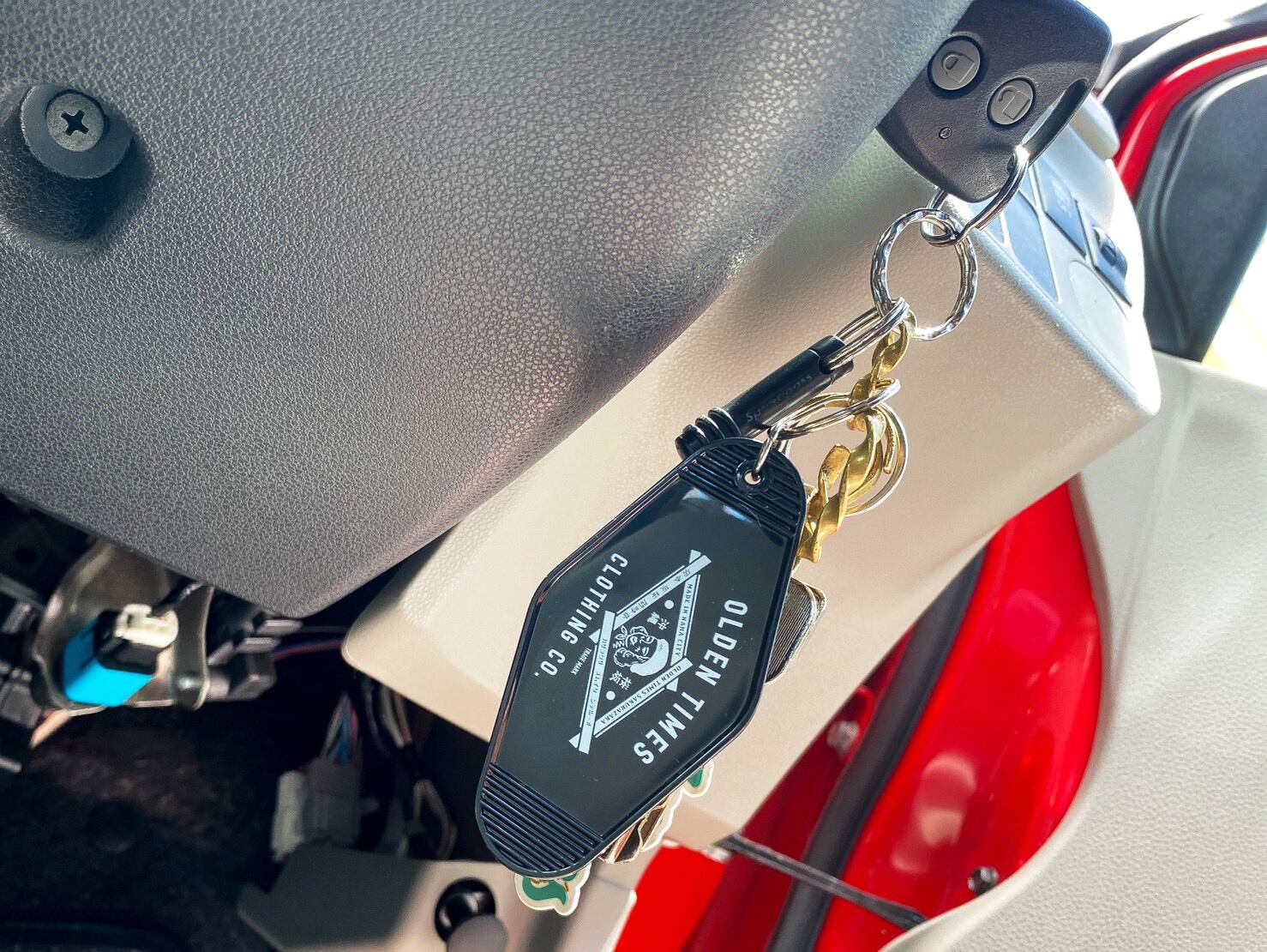 新作/3色展開】TRADE MARK MOTEL KEY HOLDER | OLDENTIMES OKINAWA