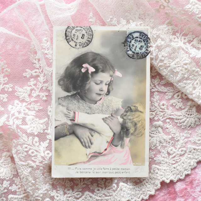 Antique postcard お人形のような少女とお人形 H.Manuel France P129