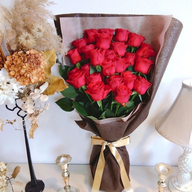 ベストサイズ♪25本の赤いバラの花束