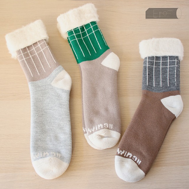 ［1足のみネコポスOK］ fromF （ フロムエフ ）( 旧TOIVO ) もこもこソックス イッツスノーイング Ｌサイズ【 フィンランド 北欧 靴下 暖かい 26-28.5 】