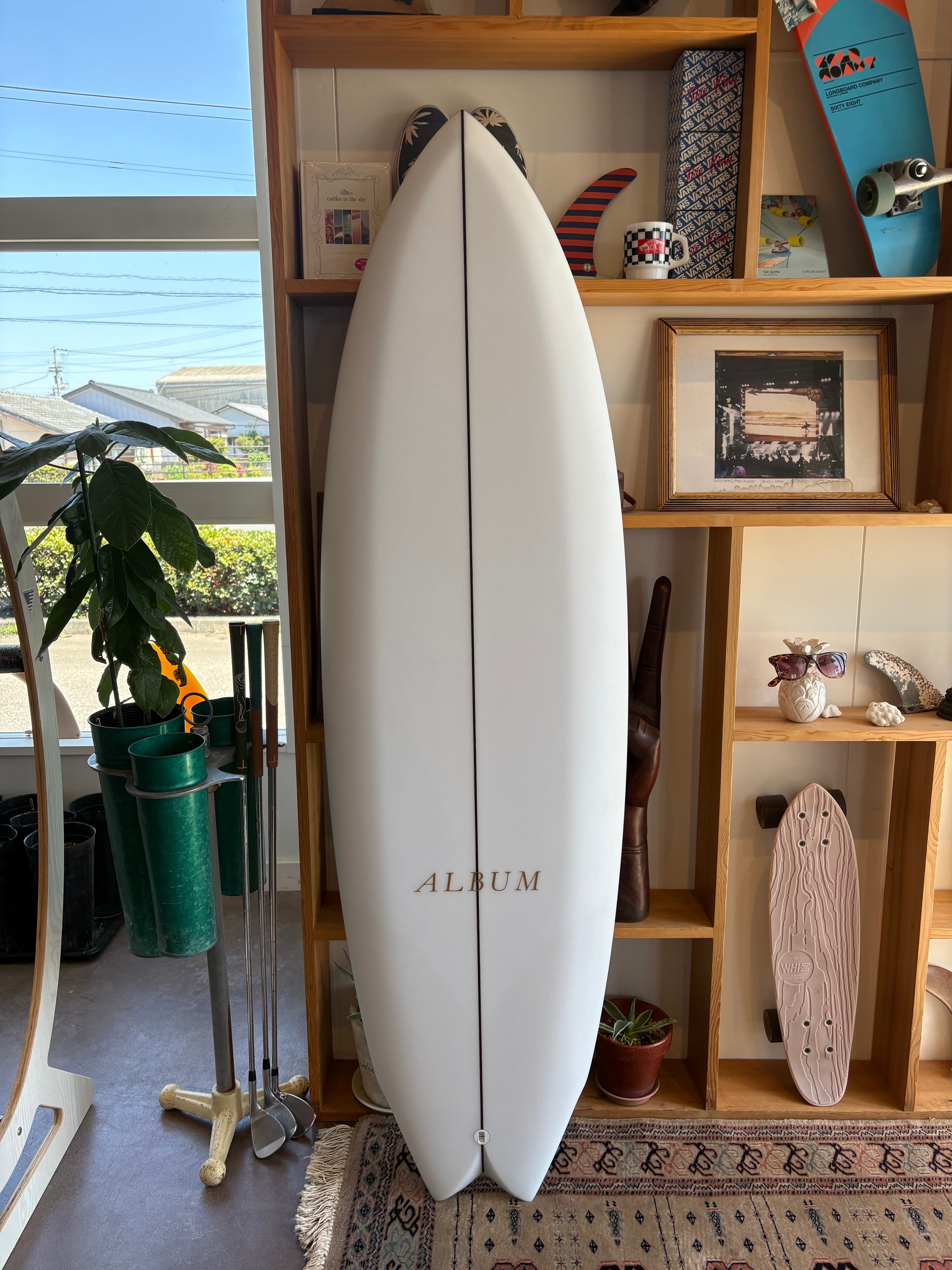 Hi-tide surf shop