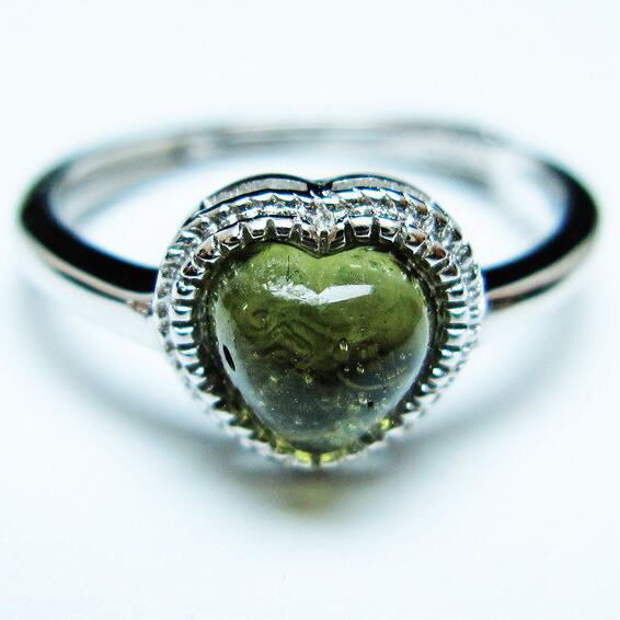 モルダバイト リング 指輪 ハート 12号 フリーサイズ 一点物 メール便可 [M便 1/20] 199-456