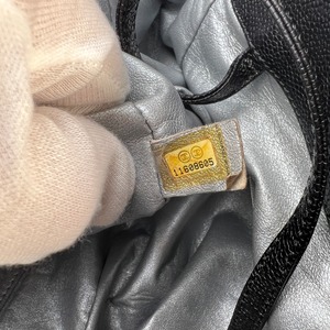 CHANEL シャネル ココマーク ココステッチ キャビアスキン ハンドバッグ ブラック A-8111
