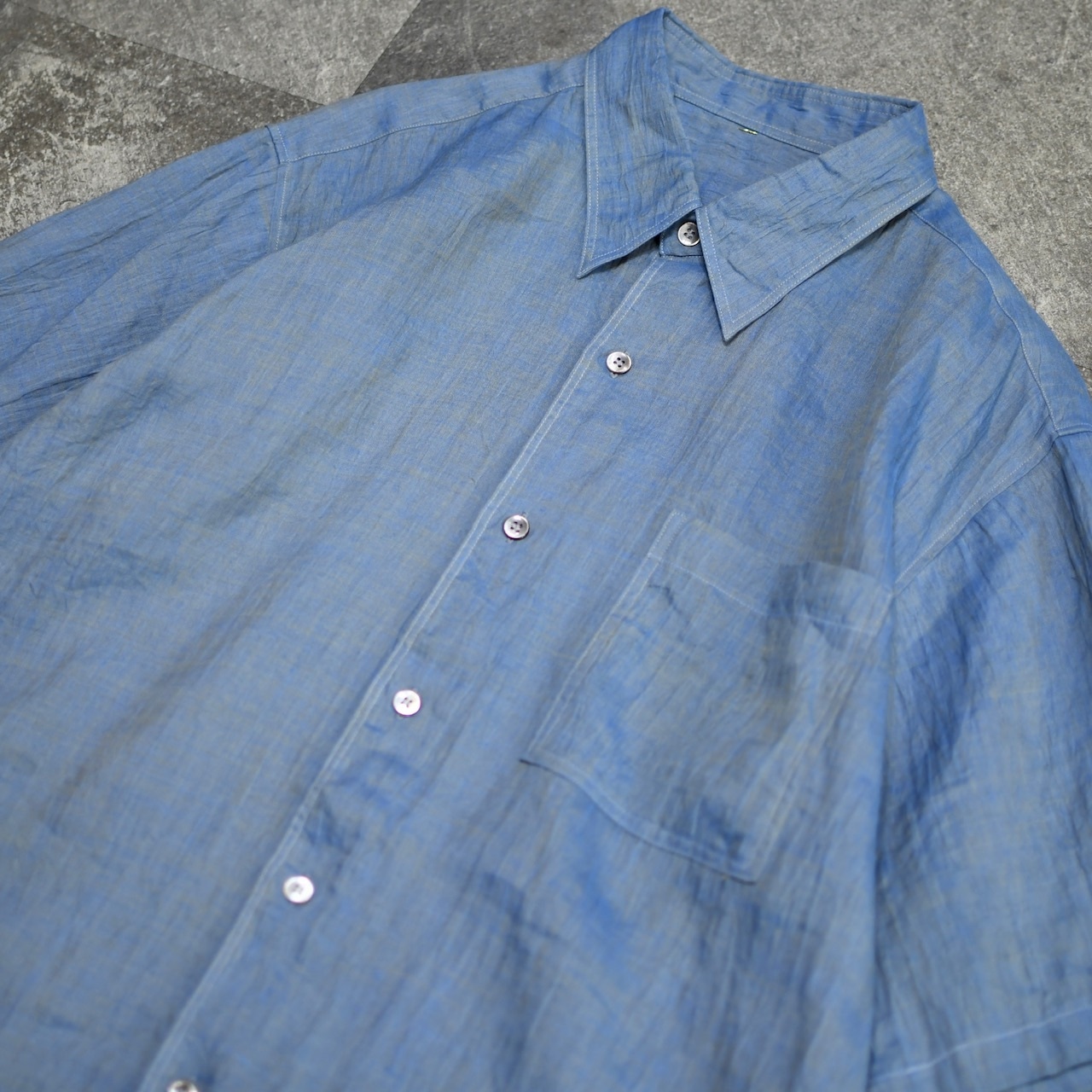 design iridescence shirt blue