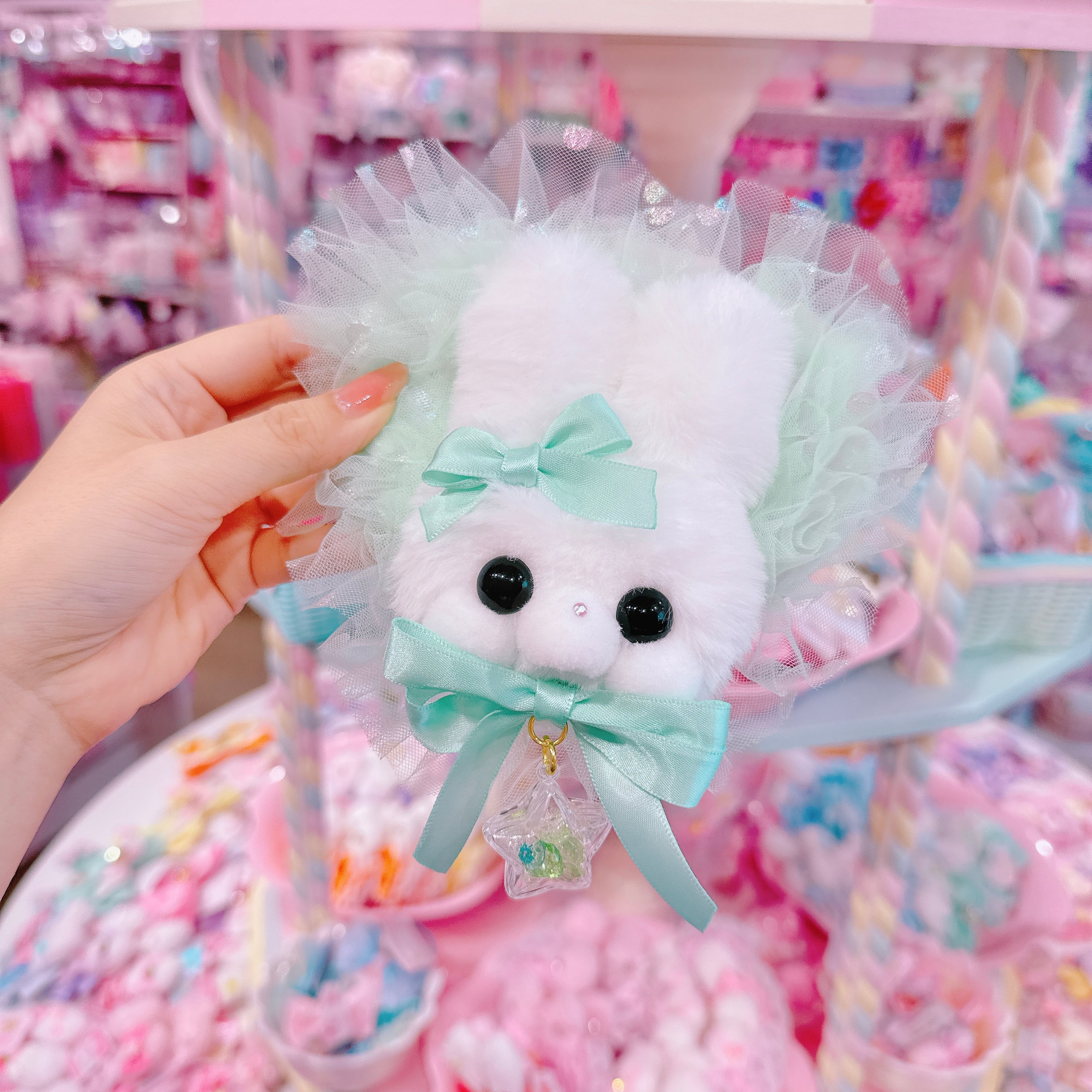 【G6】34-45シャカシャカ付きふんわりブローチ