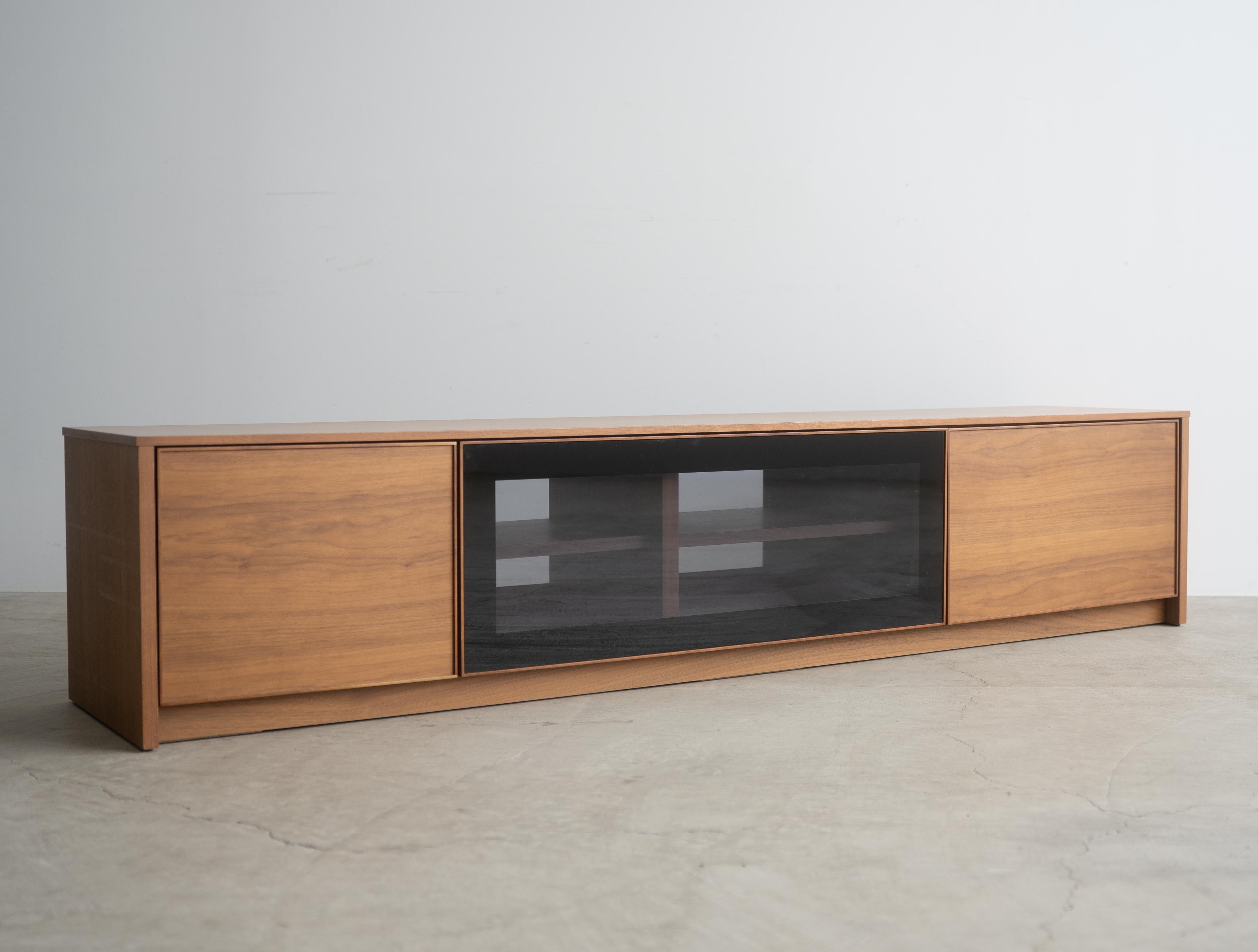 ACTUS SHINE 幅195センチの大型テレビボード