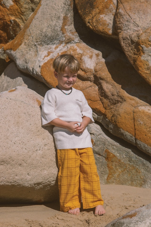 《即納》outlet 3-4Y GROWN/ Organic Ribbed Knitted Logo Tee - Coconut