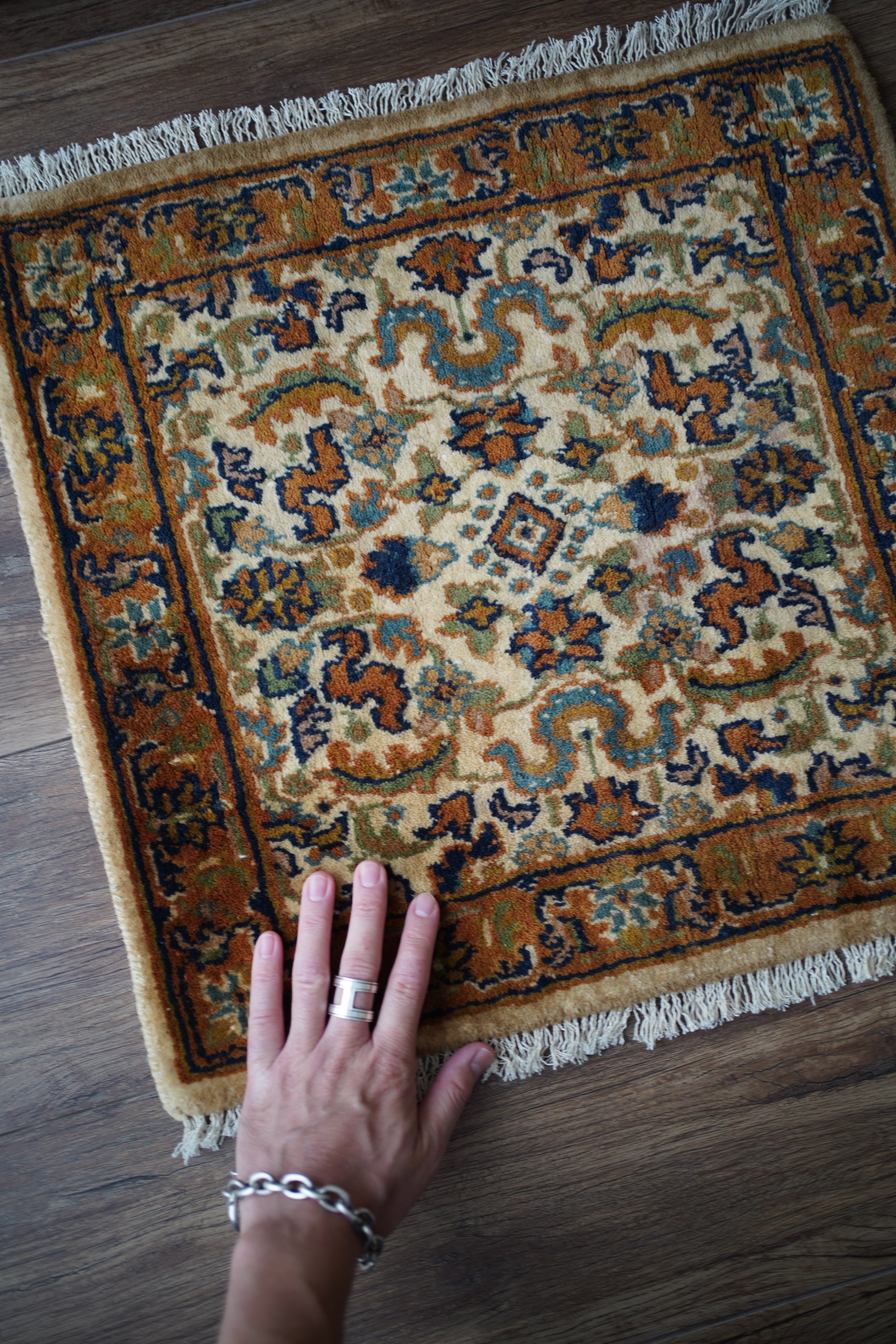 Small Size | ヴィンテージラグ専門店 TIME RUG （ペルシャ絨毯