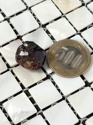 ガーネット(柘榴石)原石　約8g