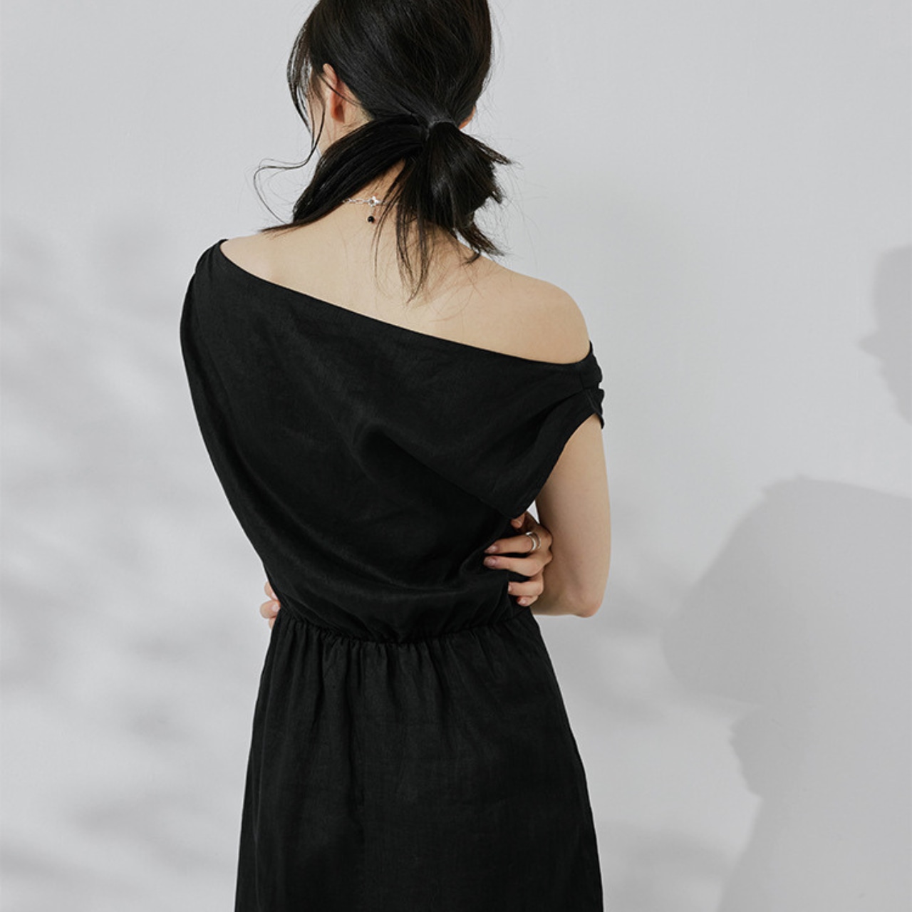 draped neck sleeveless maxi dress  T4422