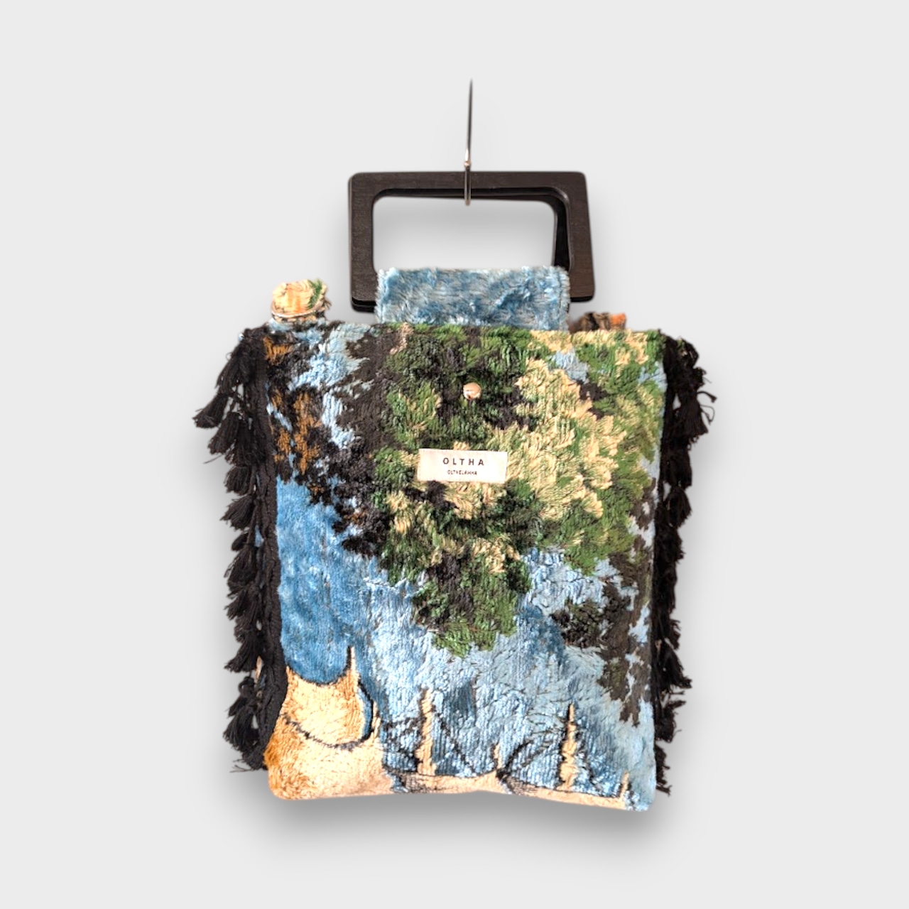 Vintage Tapestry Side Tassel Bag – Forest View