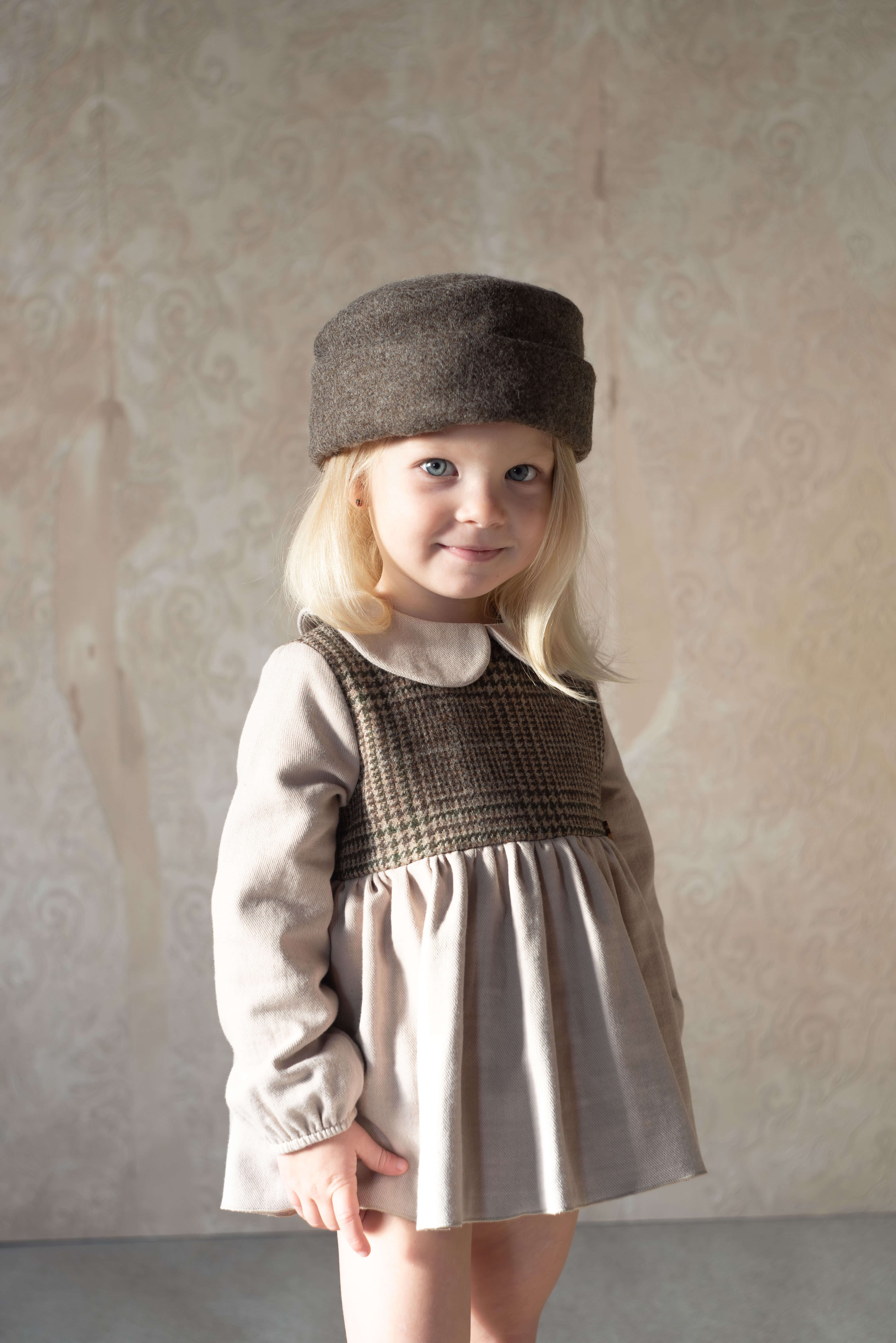 Popelin/Russian hat with brown woollen trim-Mod.46.2 | こどもふく